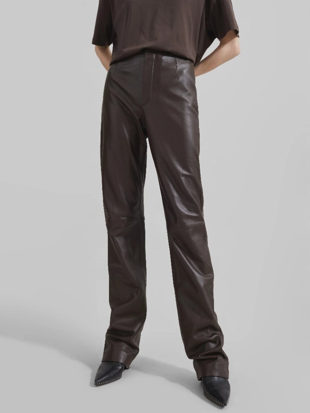 The Frankie Shop Ziggy darted leather straight-leg pants Size Small S